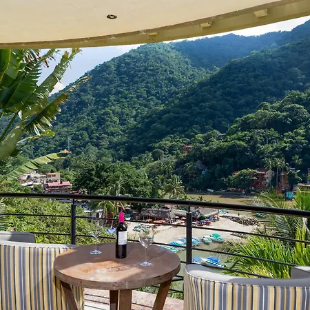 Villa Armonia Luxury Boutique Hotel-3